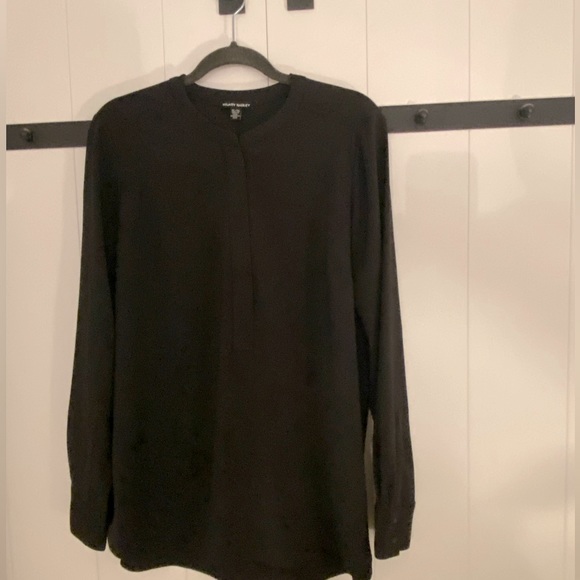 Business blouse - Picture 1 of 4